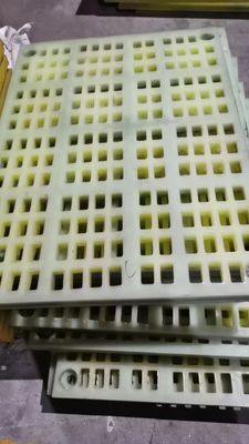 Min 3mm Aperture Tensioned Polyurethane Screen Mesh For Stone Sieving