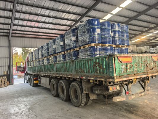 Mezcla de poliol con agente de soplado de ciclopentano DG desarrollado para la producción de espuma de poliuretano que apoya la expansión de la espuma y la resistencia térmica