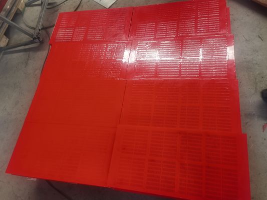 610*610mm Polyurethane modules screen panel standard rail type with self-cleaning performance aperture holes can be customized